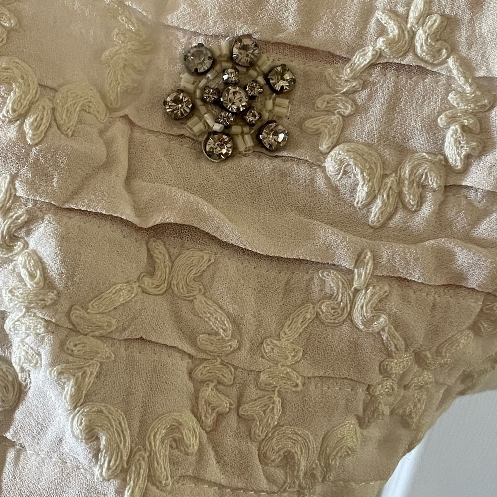 ✨ Anthropologie Moulinette Soeurs Embellished Blouse Size S 🤍 Beaded Pintuck Top - Picture 6 of 10